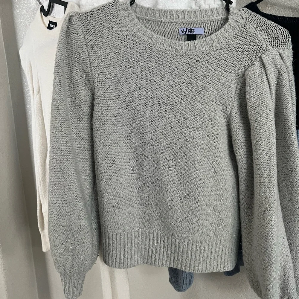 Sweater bundle - Picture 6 of 6